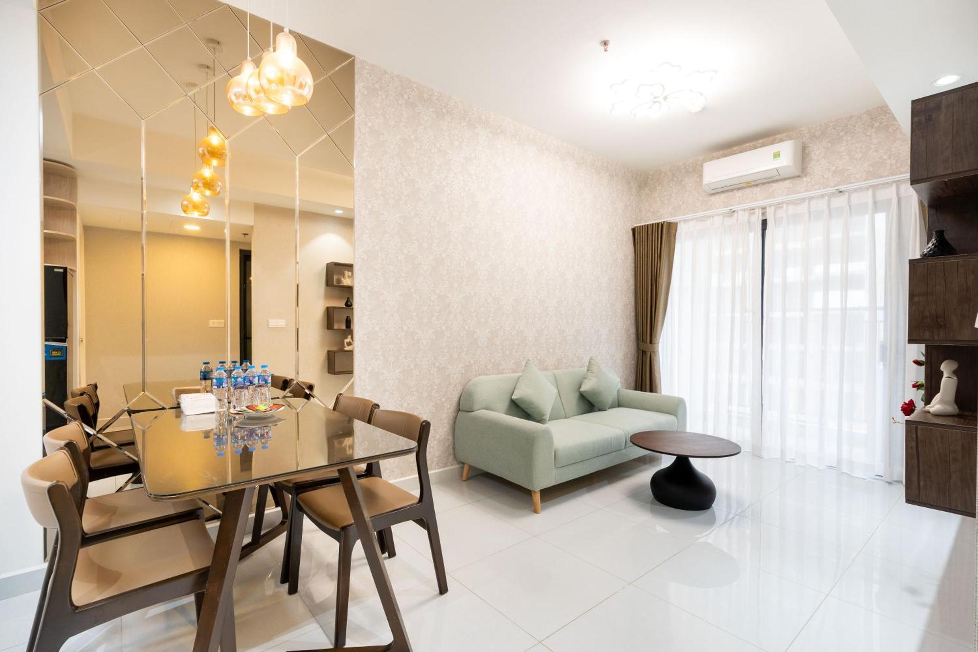 Otis Apartment - Soho Residence District 1 - Near Bui Vien Cidade de Ho Chi Minh Exterior foto