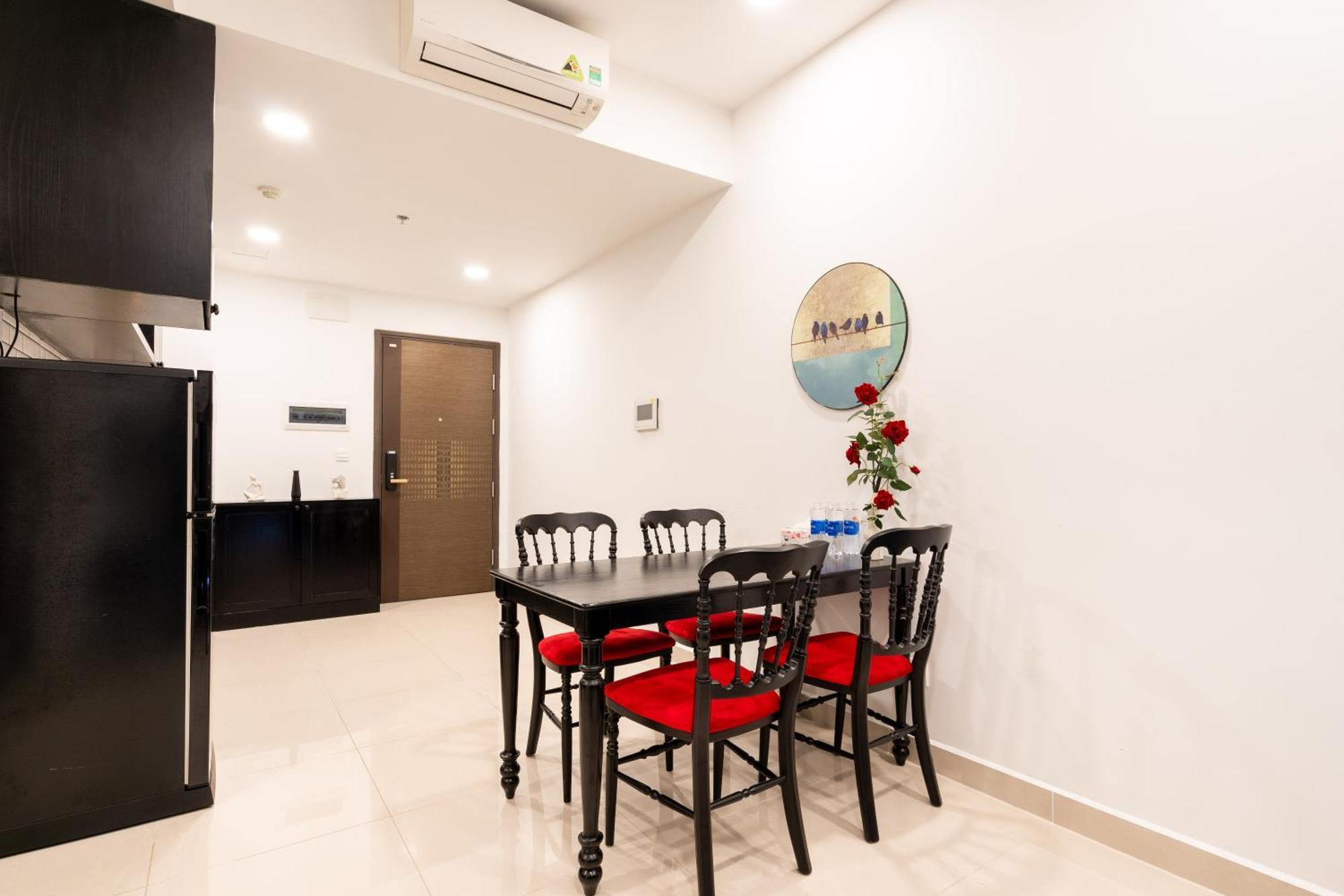 Otis Apartment - Soho Residence District 1 - Near Bui Vien Cidade de Ho Chi Minh Exterior foto