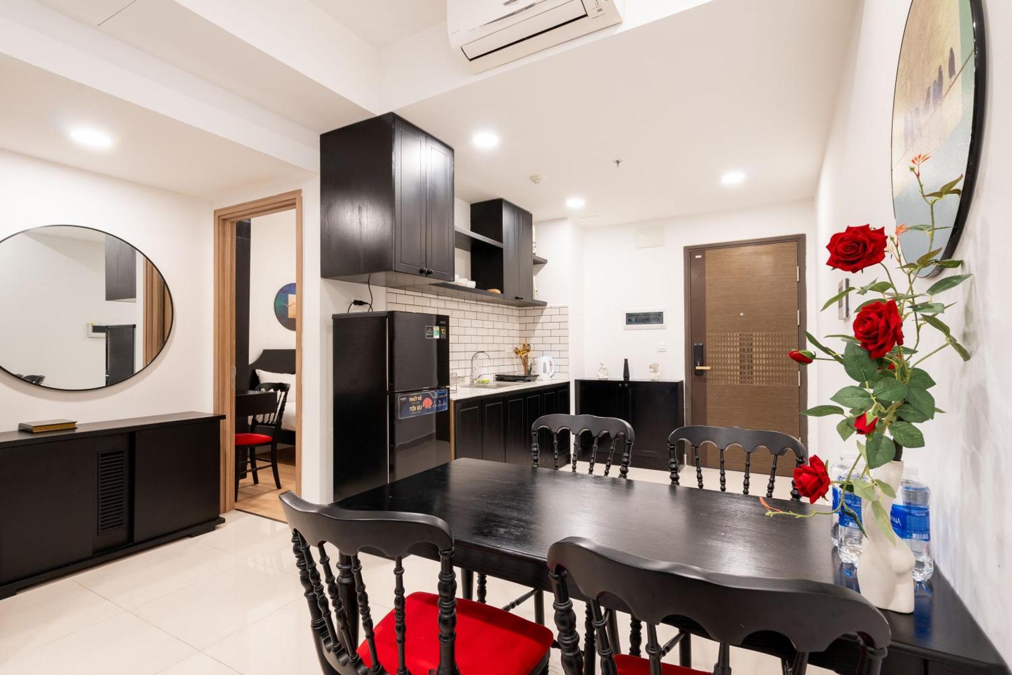 Otis Apartment - Soho Residence District 1 - Near Bui Vien Cidade de Ho Chi Minh Exterior foto
